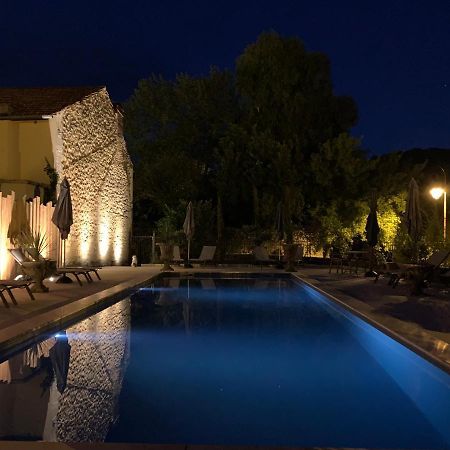 Les Appartements D Artiste De La Villa Du 15 - Restaurant La Maison - Piscine Chauffee Les Eyzies Экстерьер фото
